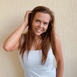 Meet your Posher, Kayla